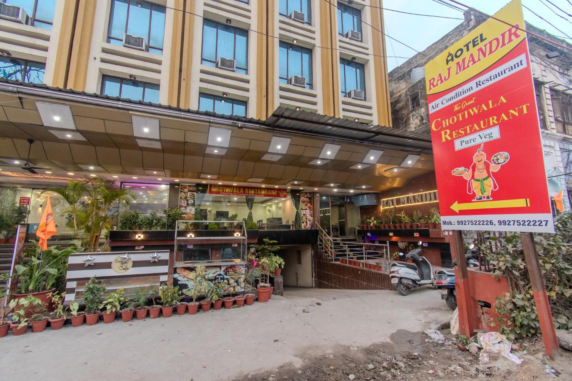 Hotel Raj Mandir Haridwār Exteriér fotografie